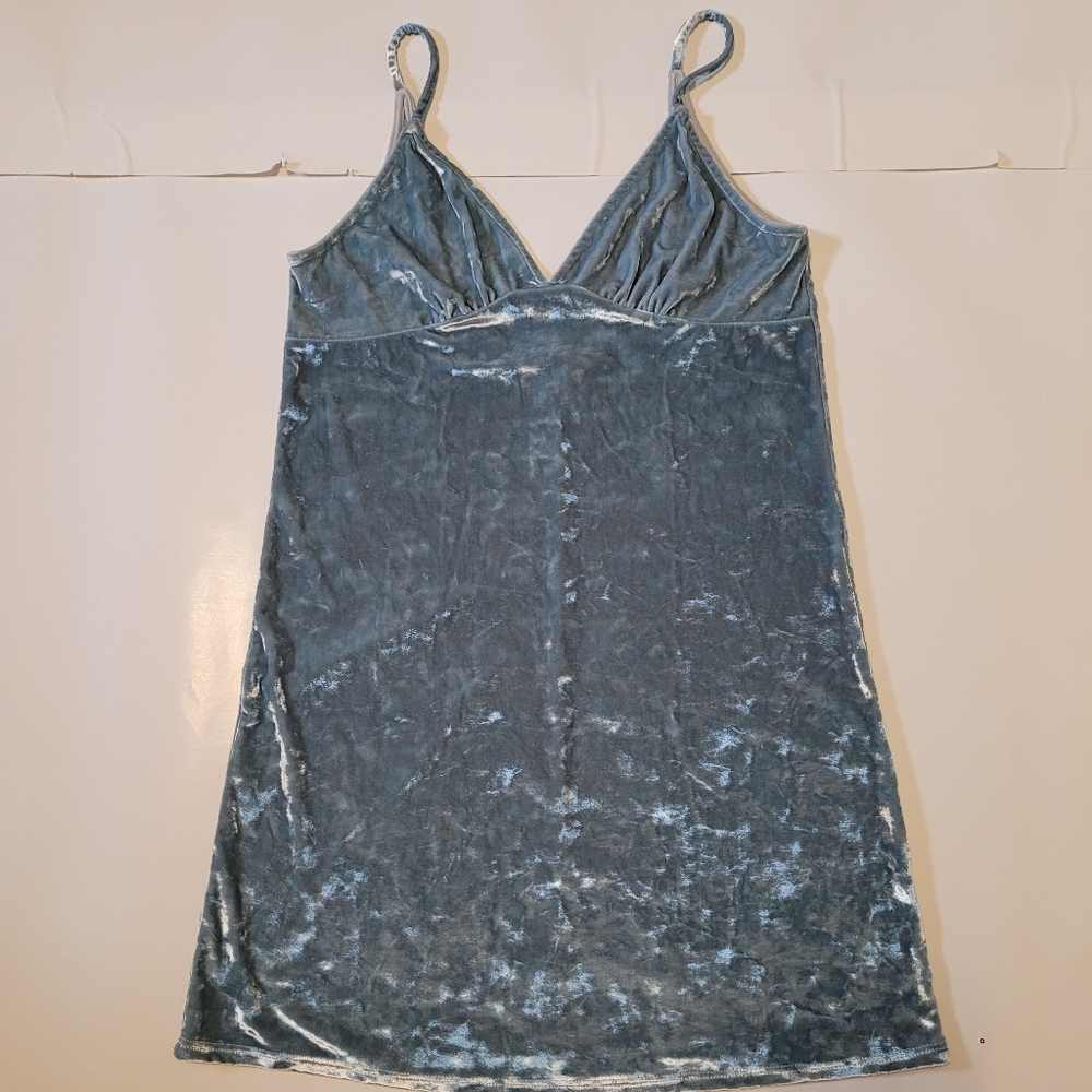 Green velvet slip